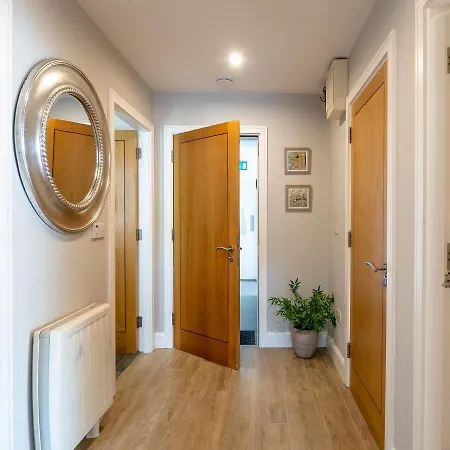 No 1 Courthouse Square Holiday home Clifden